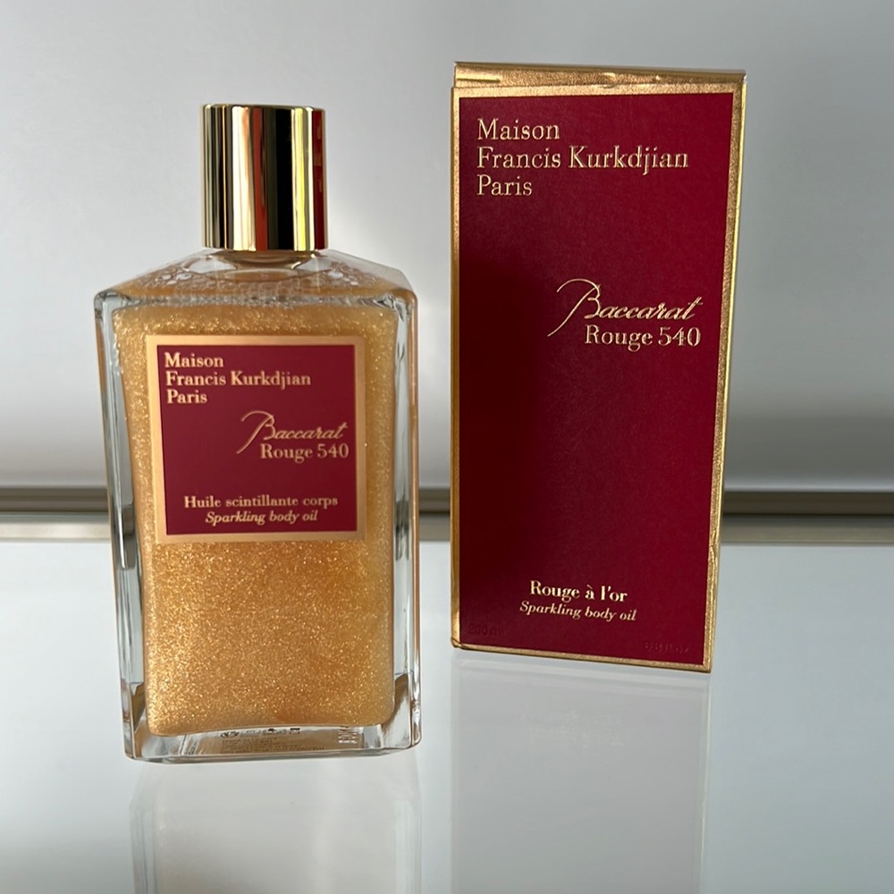 Baccarat rouge 540 sparkling body oil